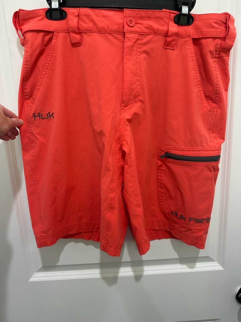 Huk Performance Men's Coral/Orange Fishing Shorts SZ L